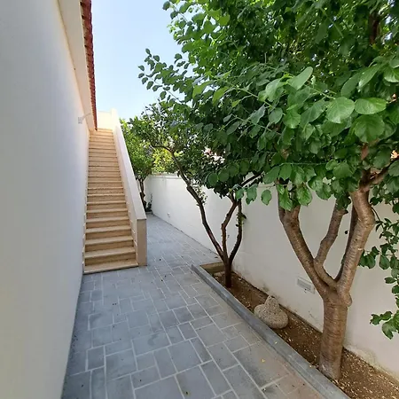 Feriehus Villa Lory Torre Ovo